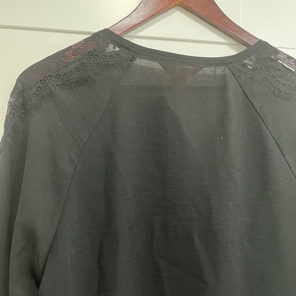 Blouse - Picture 4 of 5